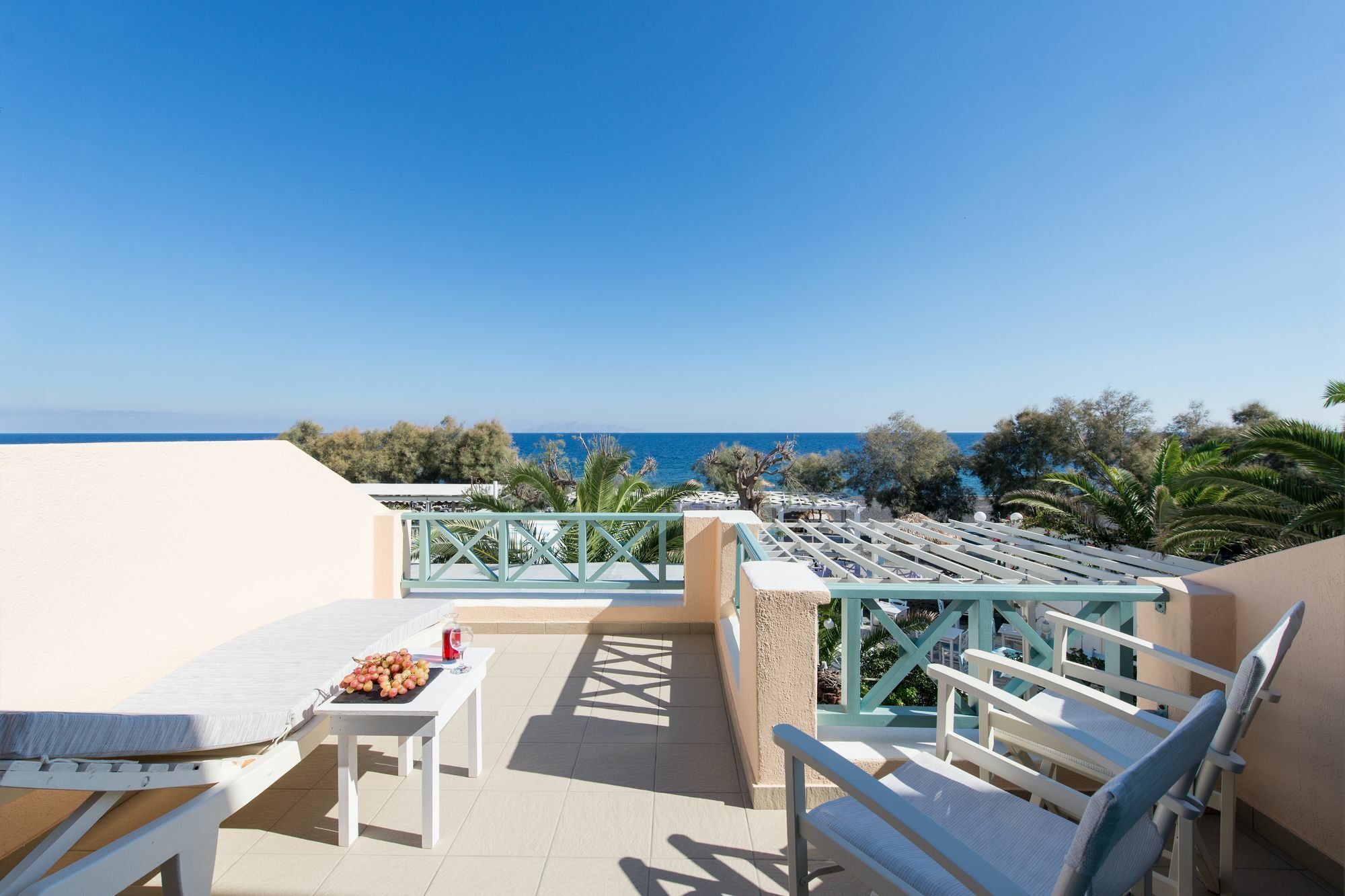 Sea Side Beach Hotel Kamari  Ngoại thất bức ảnh